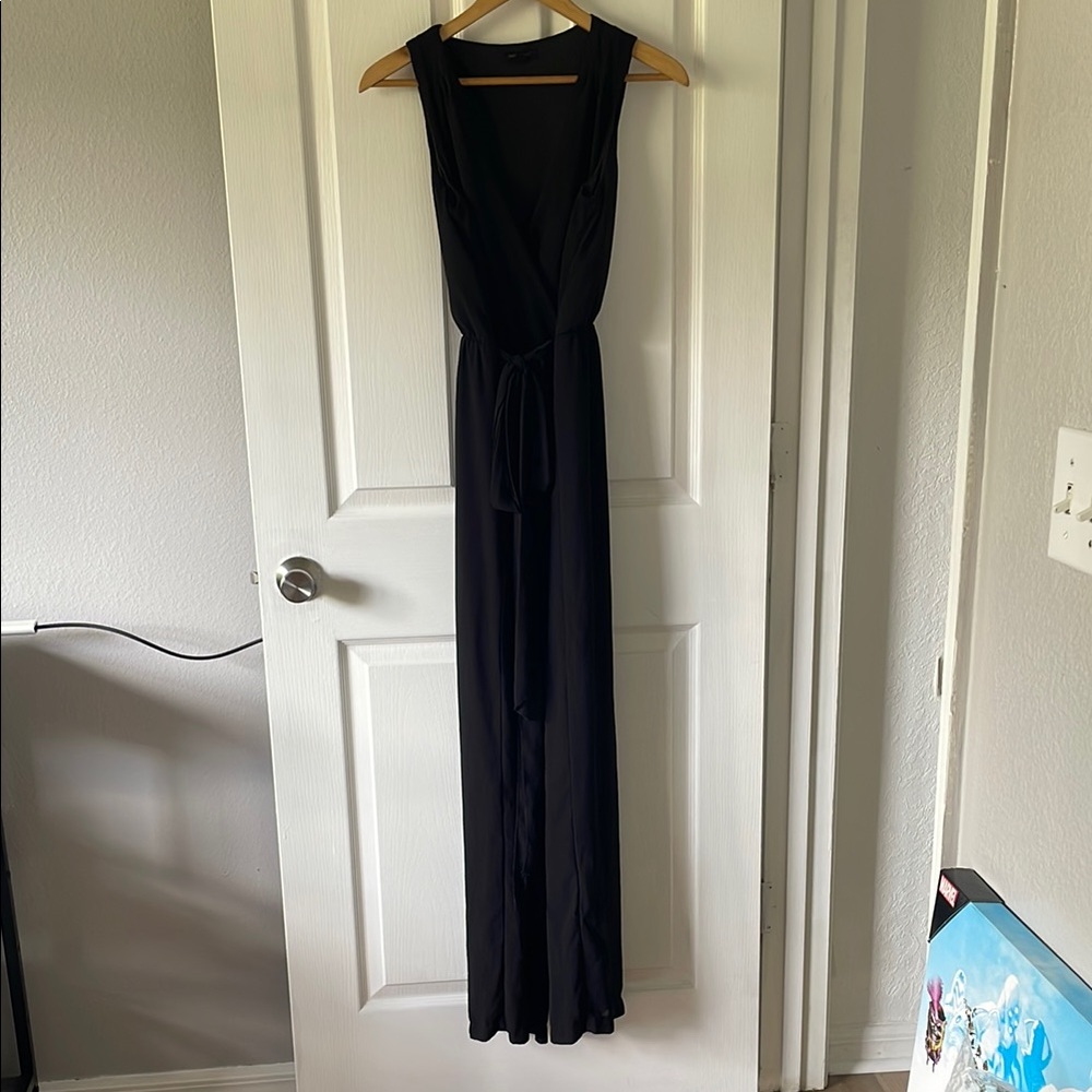 Elegant Black Sleeveless Jumpsuit
